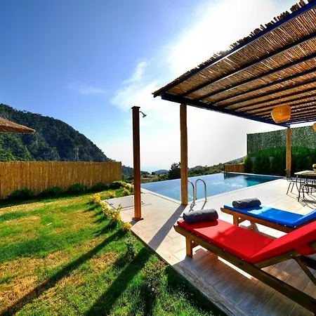 Cardin Villa *